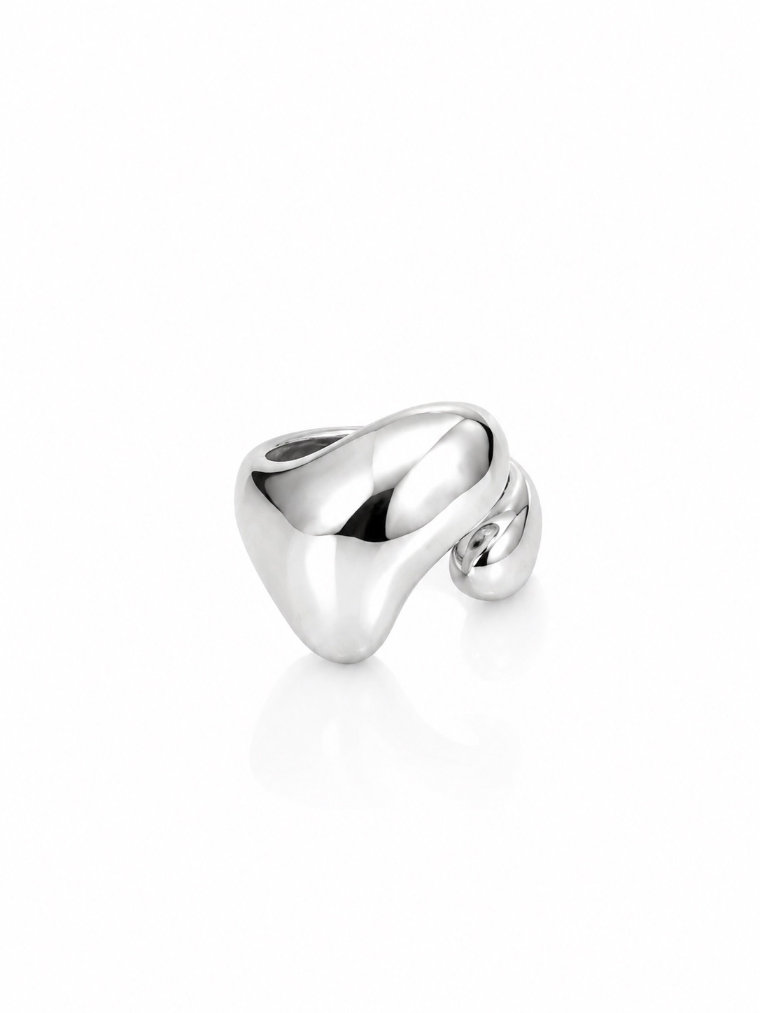 Cast Ring
