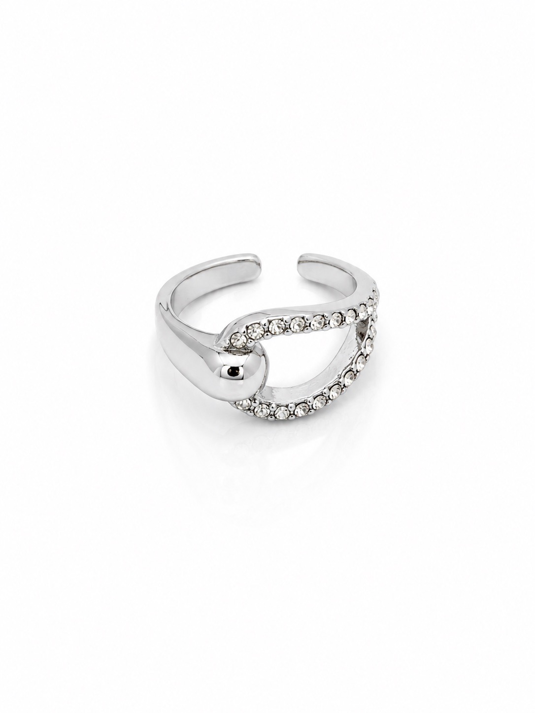 Cast Ring