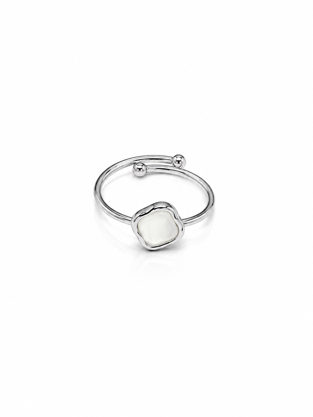 Pearl Ring