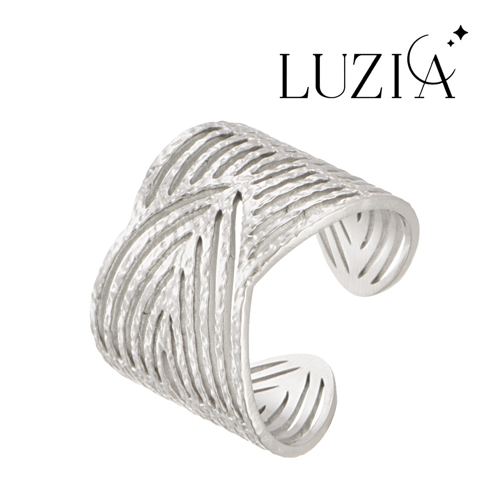 Classic Ring