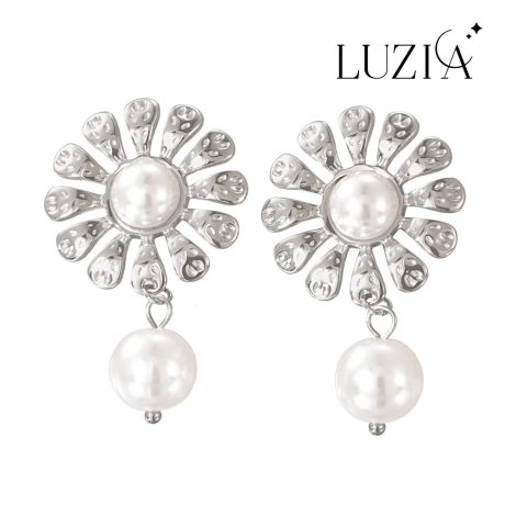 Pearl Earring