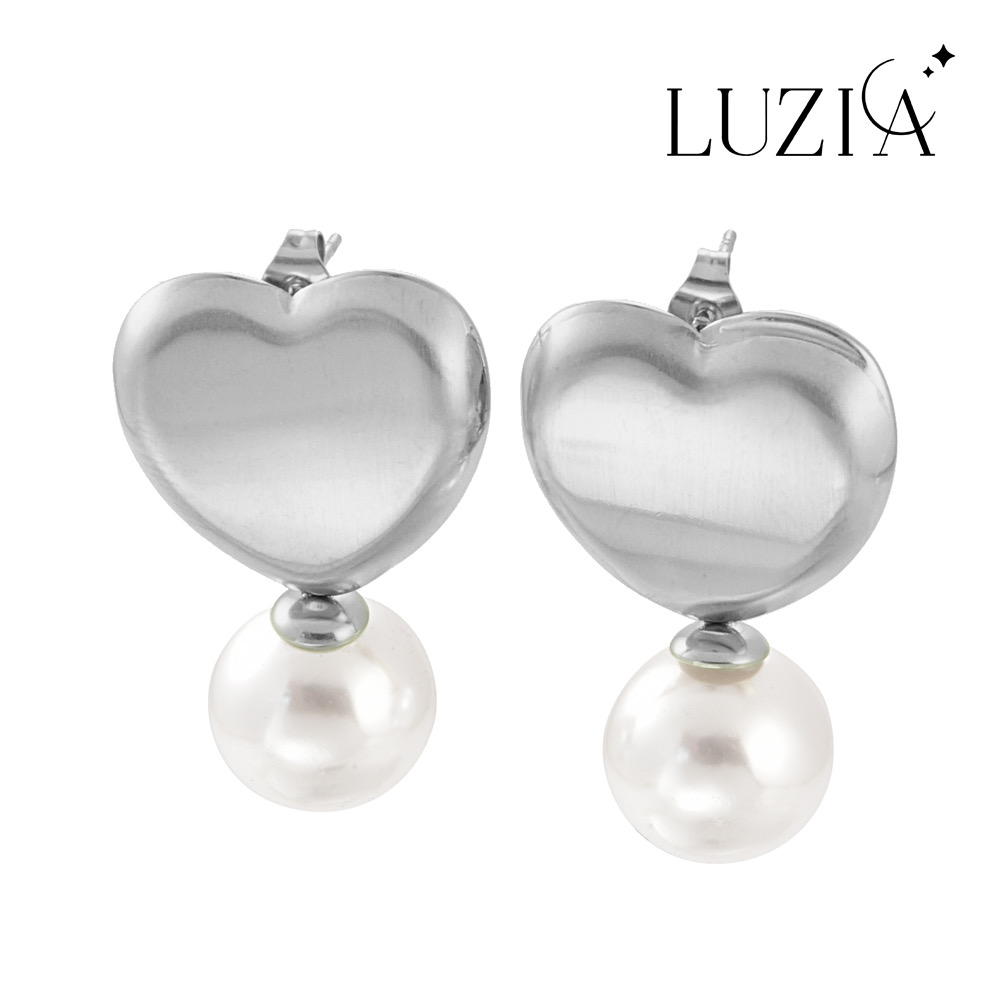 Pearl Earring