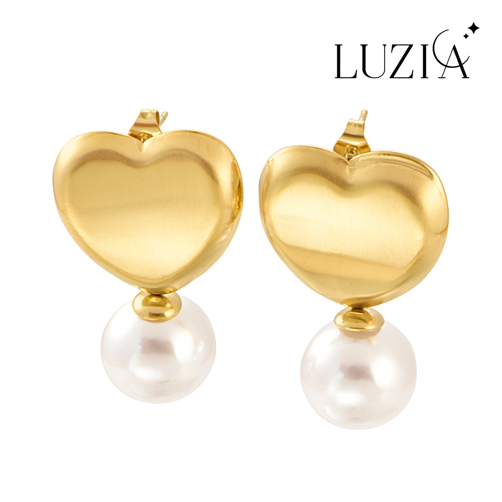Pearl Earring